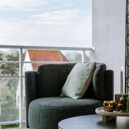 Huswell - Comfortable Near The Sea *